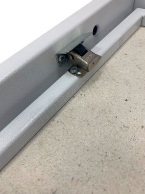 Люк под плитку Нажимной Железяка Mini 600*900 Люк под плитку Нажимной Железяка Mini 600*900