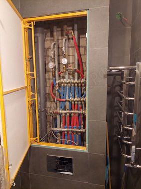 Люк под плитку Нажимной Апельсин 200*650 Люк под плитку Нажимной Апельсин 200*650