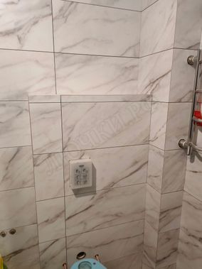 Люк под плитку Нажимной Апельсин 200*650 Люк под плитку Нажимной Апельсин 200*650