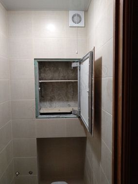 Люк под плитку Нажимной Секрет-Лайт 500*400 Люк под плитку Нажимной Секрет-Лайт 500*400