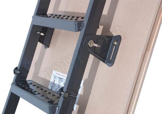 Чердачная лестница Fakro LMS Metall 600*1400*3050 Чердачная лестница Fakro LMS Metall 600*1400*3050